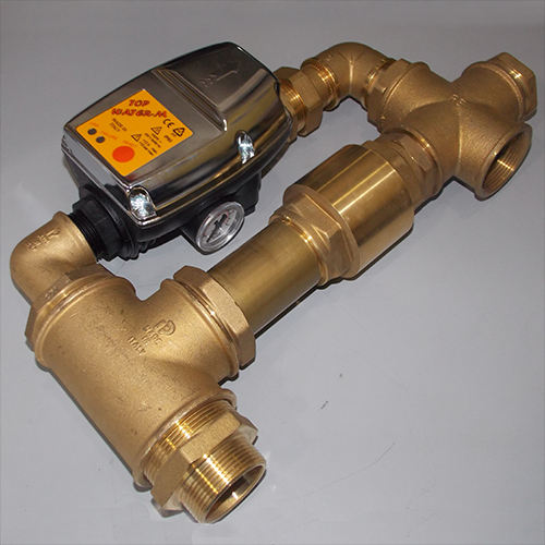 Italtecnica Regolatore di pressione Presscontrol TopWater - pressione di ripartenza pompa regolabile da 1Bar a 3Bar - applicabile a pompe max 2Hp - portata aumentata 2