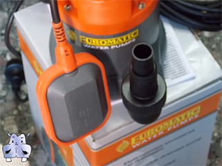 pompa immersione in plastica faidate